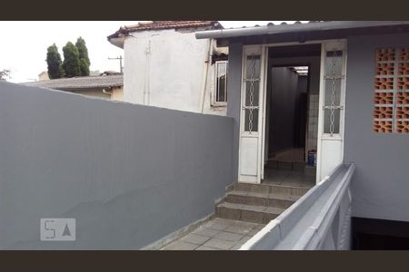 Corredor de casa para alugar com 2 quartos, 137m² em Carandiru, São Paulo