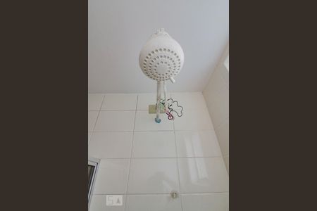 Banheiro do quarto 1 de apartamento para alugar com 1 quarto, 35m² em Portão, Curitiba
