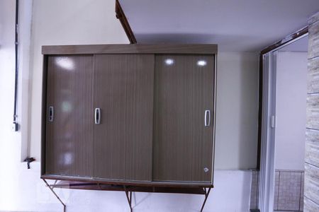 Quarto - Armários de casa para alugar com 1 quarto, 30m² em Vila Antonina, São Paulo