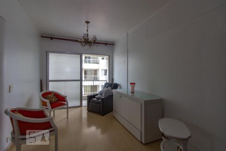 Sala de apartamento para alugar com 2 quartos, 74m² em Penha de França, São Paulo