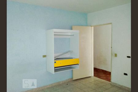 Quarto 1 de casa para alugar com 2 quartos, 90m² em Vila Constança, São Paulo