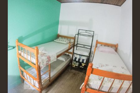 Dormitório3 de casa para alugar com 4 quartos, 180m² em Centro Histórico, Porto Alegre