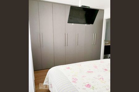 Quarto Suíte - Armários de apartamento à venda com 2 quartos, 65m² em Vila Nivi, São Paulo