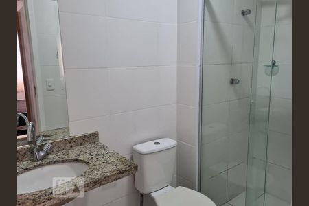 Banheiro de apartamento à venda com 1 quarto, 29m² em Santa Efigênia, São Paulo
