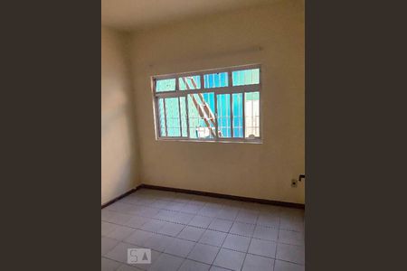 Casa à venda com 5 quartos, 100m² em Sarandi, Porto Alegre