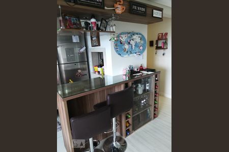 Sala de apartamento para alugar com 2 quartos, 64m² em Jardim Carvalho, Porto Alegre