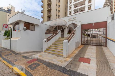 Fachada e portaria de apartamento à venda com 1 quarto, 55m² em Cambuí, Campinas