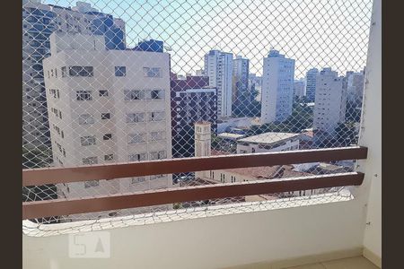 Sacada de apartamento à venda com 1 quarto, 55m² em Cambuí, Campinas