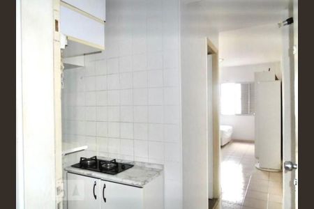 Cozinha de kitnet/studio para alugar com 1 quarto, 30m² em Bela Vista, São Paulo