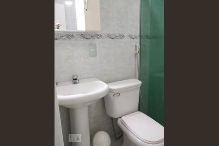 Banheiro de apartamento à venda com 3 quartos, 78m² em Todos Os Santos, Rio de Janeiro