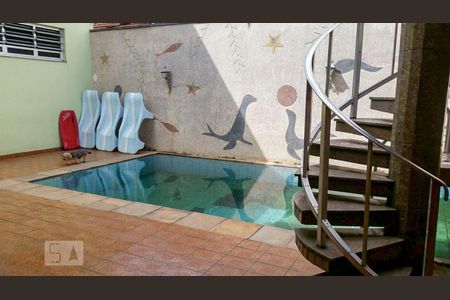 Casa para alugar com 490m², 2 quartos e 8 vagas Casa para alugar com 490m², 2 quartos e 8 vagasPiscina