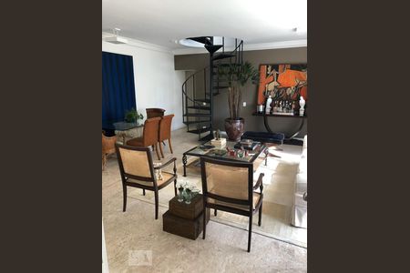 Sala de apartamento à venda com 3 quartos, 307m² em Real Parque, São Paulo