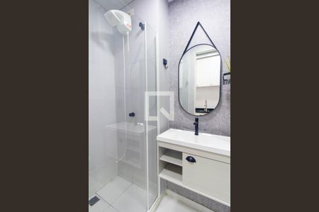 Banheiro Social de kitnet/studio para alugar com 1 quarto, 20m² em Portão, Curitiba