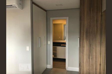 Quarto de kitnet/studio à venda com 1 quarto, 40m² em Centro, Canoas