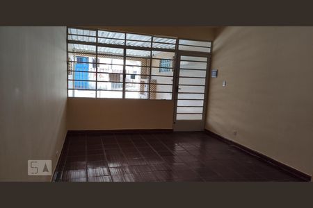 Sala de casa para alugar com 2 quartos, 126m² em Vila Santo Estéfano, São Paulo