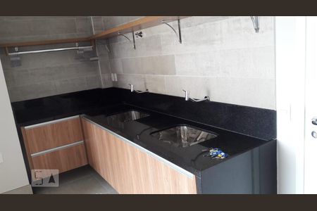 Studio à venda com 32m², 1 quarto e sem vaga Studio à venda com 32m², 1 quarto e sem vagaÁrea Comum - Espaço Gourmet