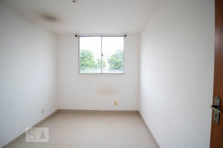 Quarto 1 de apartamento para alugar com 2 quartos, 92m² em Cascadura, Rio de Janeiro