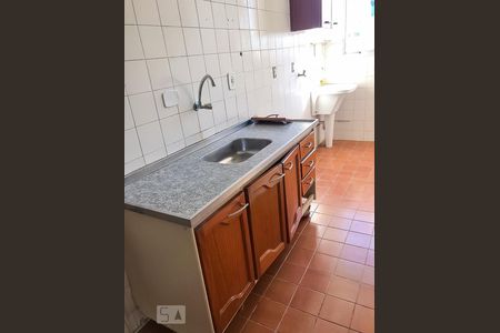 Cozinha e Área de Serviço de kitnet/studio para alugar com 1 quarto, 50m² em Centro, Campinas