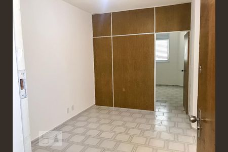 Sala de kitnet/studio para alugar com 1 quarto, 50m² em Centro, Campinas