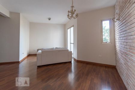 Sala de apartamento para alugar com 2 quartos, 75m² em Vila Indiana, São Paulo