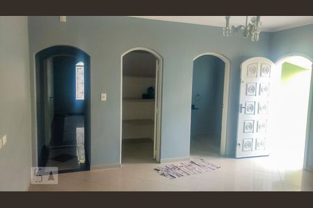 Sala de casa à venda com 4 quartos, 230m² em Parque Marajoara, Santo André