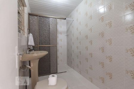 Banheiro de apartamento para alugar com 1 quarto, 43m² em Alto da Rua Xv, Curitiba