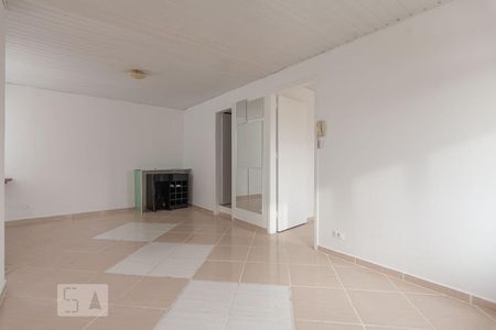 Sala de apartamento para alugar com 1 quarto, 43m² em Alto da Rua Xv, Curitiba