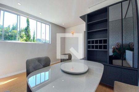 Sala de apartamento para alugar com 2 quartos, 58m² em Cambuí, Campinas