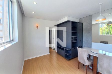 Sala  de apartamento para alugar com 2 quartos, 58m² em Cambuí, Campinas