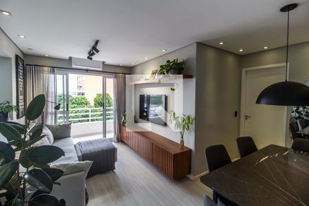 Sala de TV de apartamento à venda com 3 quartos, 79m² em Vila São João, Barueri