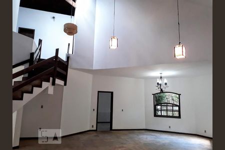 Casa à venda com 466m², 4 quartos e 4 vagas