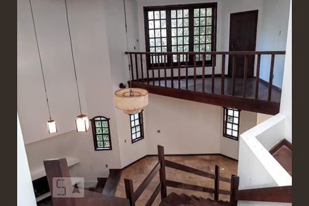 Casa à venda com 466m², 4 quartos e 4 vagas