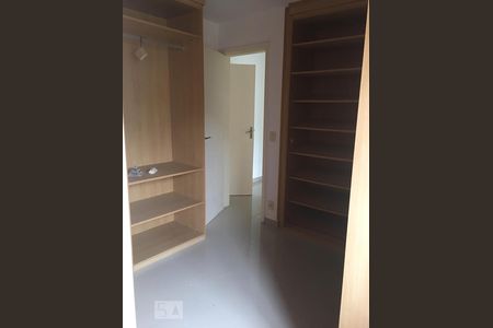 Quarto de apartamento para alugar com 4 quartos, 220m² em Barra da Tijuca, Rio de Janeiro