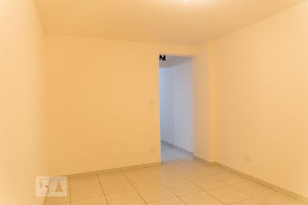 Quarto/Sala de kitnet/studio para alugar com 1 quarto, 35m² em Aclimação, São Paulo
