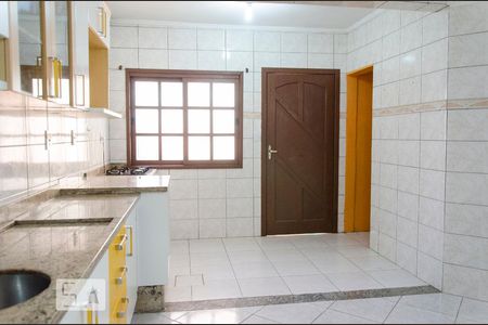 Cozinha de casa à venda com 4 quartos, 150m² em Mato Grande, Canoas