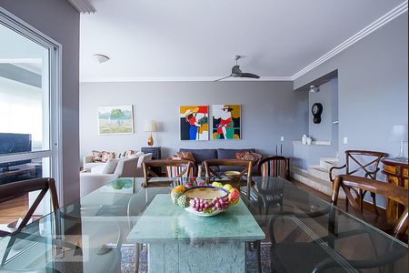 Sala de apartamento para alugar com 3 quartos, 340m² em Jardim Leonor, São Paulo