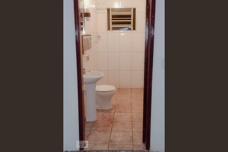 Banheiro de casa à venda com 2 quartos, 60m² em Jardim Stetel, Santo André