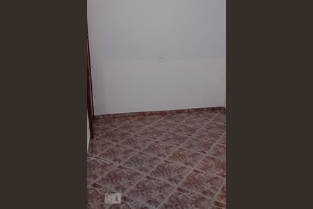 Quarto 01 de casa à venda com 2 quartos, 60m² em Jardim Stetel, Santo André