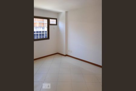 Suíte de apartamento à venda com 2 quartos, 84m² em Recreio dos Bandeirantes, Rio de Janeiro