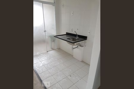 Cozinha de apartamento à venda com 2 quartos, 66m² em Jardim Piqueroby, São Paulo