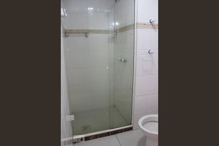 Banheiro de apartamento para alugar com 2 quartos, 47m² em Barra da Tijuca, Rio de Janeiro