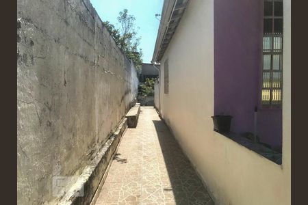 Corredor de acesso de casa à venda com 1 quarto, 50m² em Vila Monte Santo, São Paulo