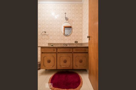 Banheiro 1 de casa à venda com 4 quartos, 427m² em Jardim Petrópolis, São Paulo