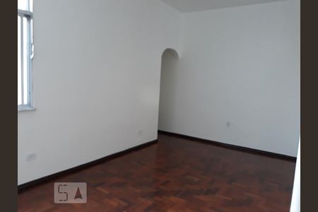 Sala de apartamento para alugar com 2 quartos, 74m² em Olaria, Rio de Janeiro