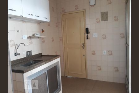 Cozinha de apartamento para alugar com 2 quartos, 74m² em Olaria, Rio de Janeiro