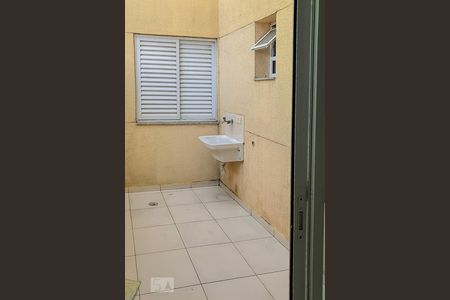 Área de Serviço de apartamento para alugar com 2 quartos, 50m² em Parque Novo Oratório, Santo André