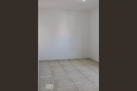 Quarto 02 com Suite de apartamento para alugar com 2 quartos, 50m² em Parque Novo Oratório, Santo André