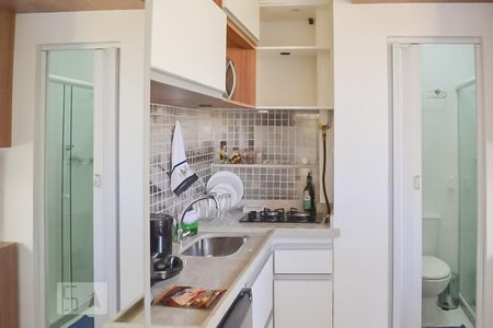 Cozinha de kitnet/studio à venda com 1 quarto, 16m² em Botafogo, Rio de Janeiro