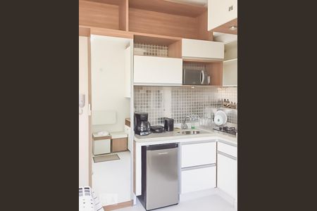 Cozinha de kitnet/studio à venda com 1 quarto, 16m² em Botafogo, Rio de Janeiro