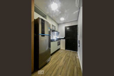Cozinha de apartamento para alugar com 1 quarto, 19m² em Santo Amaro, São Paulo